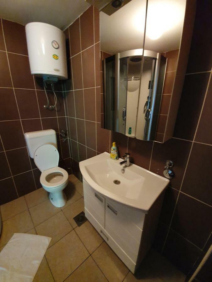 Damir Emir Hotel Tuzla Buitenkant foto